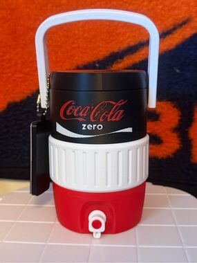 Custom Design - Coca Cola Zero Theme Cooler Can Holder 12 oz by 3d print